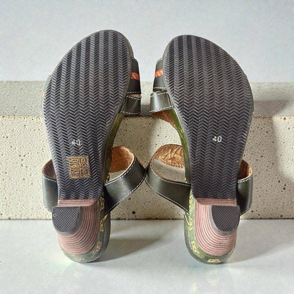 L'Artiste by Spring Step Women's Lona Leaf & Flower Sandals 9 - Picture 6 of 7